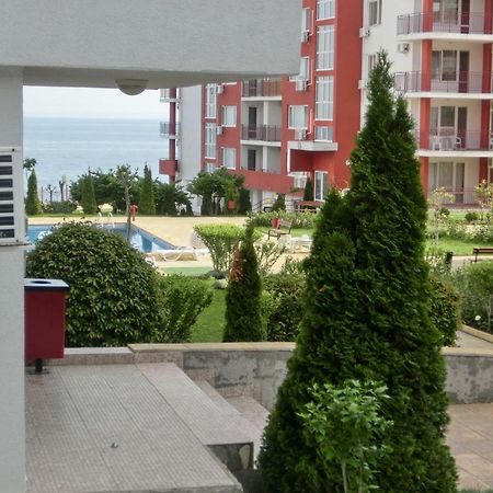 Apartment Panorama On Complex With Pools And Beach, Sveti Vlas Buitenkant foto